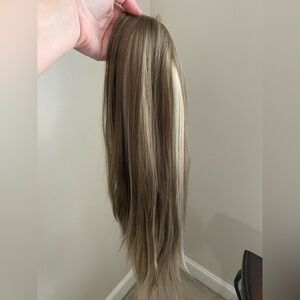 Chelsey Smith Crowns Avery Taupe Blonde w/highli